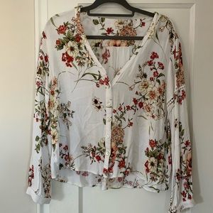 Beautiful, loose shirt!